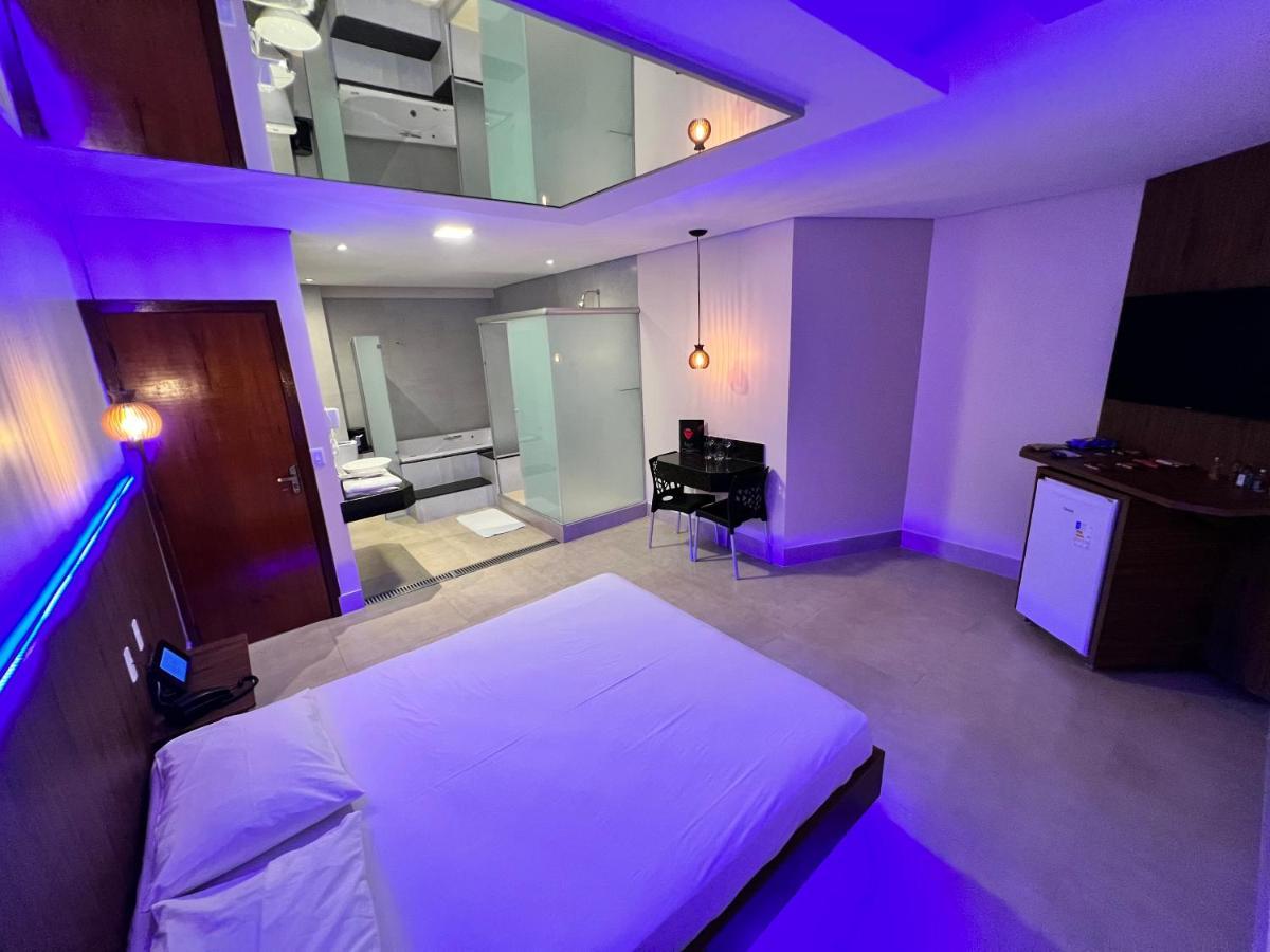 Bliss Motel Brasilia Bagian luar foto