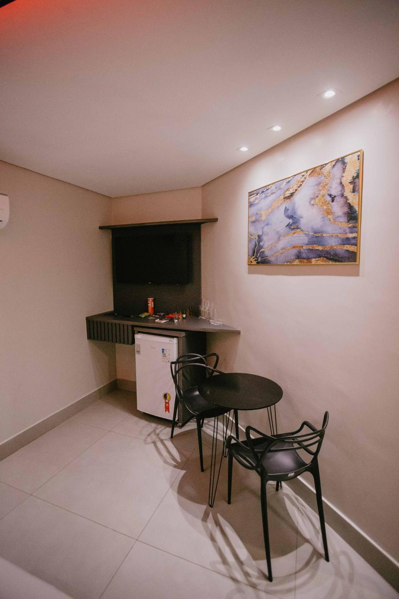 Bliss Motel Brasilia Bagian luar foto